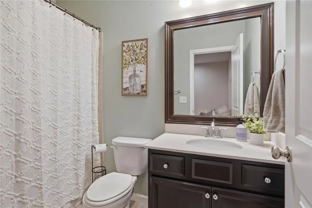 965 Thibideau Court, Atlanta, Georgia 30328, 3 Bedrooms Bedrooms, ,3 BathroomsBathrooms,Residential,For Sale,965 Thibideau Court,7750272