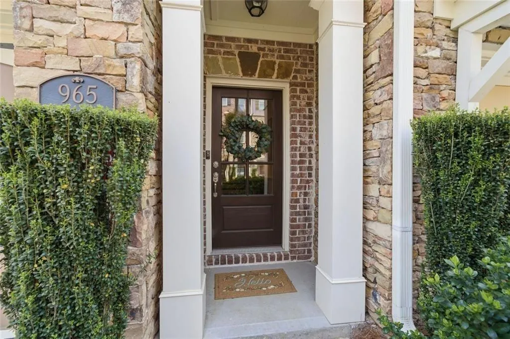 965 Thibideau Court, Atlanta, Georgia 30328, 3 Bedrooms Bedrooms, ,3 BathroomsBathrooms,Residential,For Sale,965 Thibideau Court,7750272