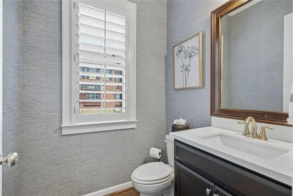 965 Thibideau Court, Atlanta, Georgia 30328, 3 Bedrooms Bedrooms, ,3 BathroomsBathrooms,Residential,For Sale,965 Thibideau Court,7750272