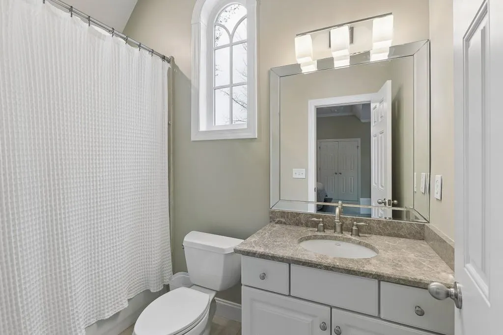 4966 Long Island Drive, Atlanta, Georgia 30327, 5 Bedrooms Bedrooms, ,6 BathroomsBathrooms,Residential,For Sale,4966 Long Island Drive,7746683