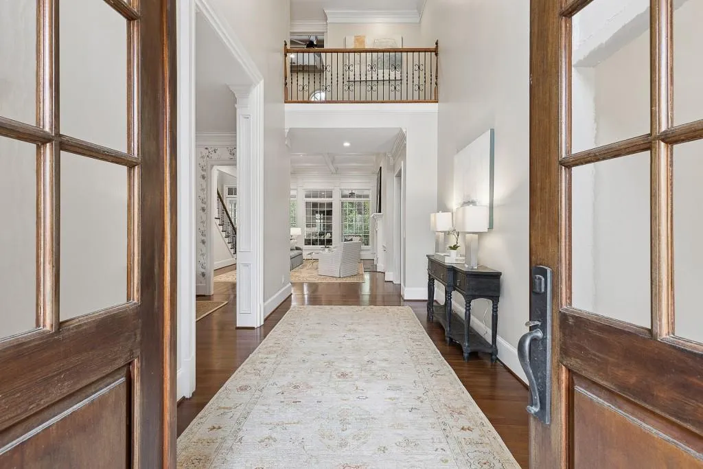 4966 Long Island Drive, Atlanta, Georgia 30327, 5 Bedrooms Bedrooms, ,6 BathroomsBathrooms,Residential,For Sale,4966 Long Island Drive,7746683