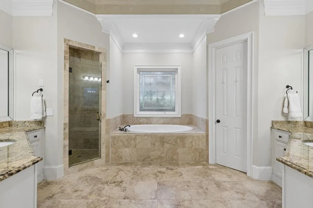 4966 Long Island Drive, Atlanta, Georgia 30327, 5 Bedrooms Bedrooms, ,6 BathroomsBathrooms,Residential,For Sale,4966 Long Island Drive,7746683