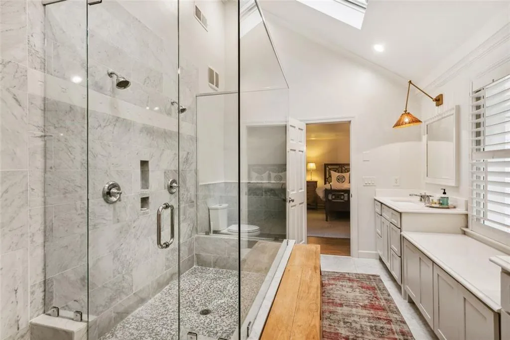 655 River Chase Point, Sandy Springs, Georgia 30328, 5 Bedrooms Bedrooms, ,4 BathroomsBathrooms,Residential,Sold,655 River Chase Point,7123466