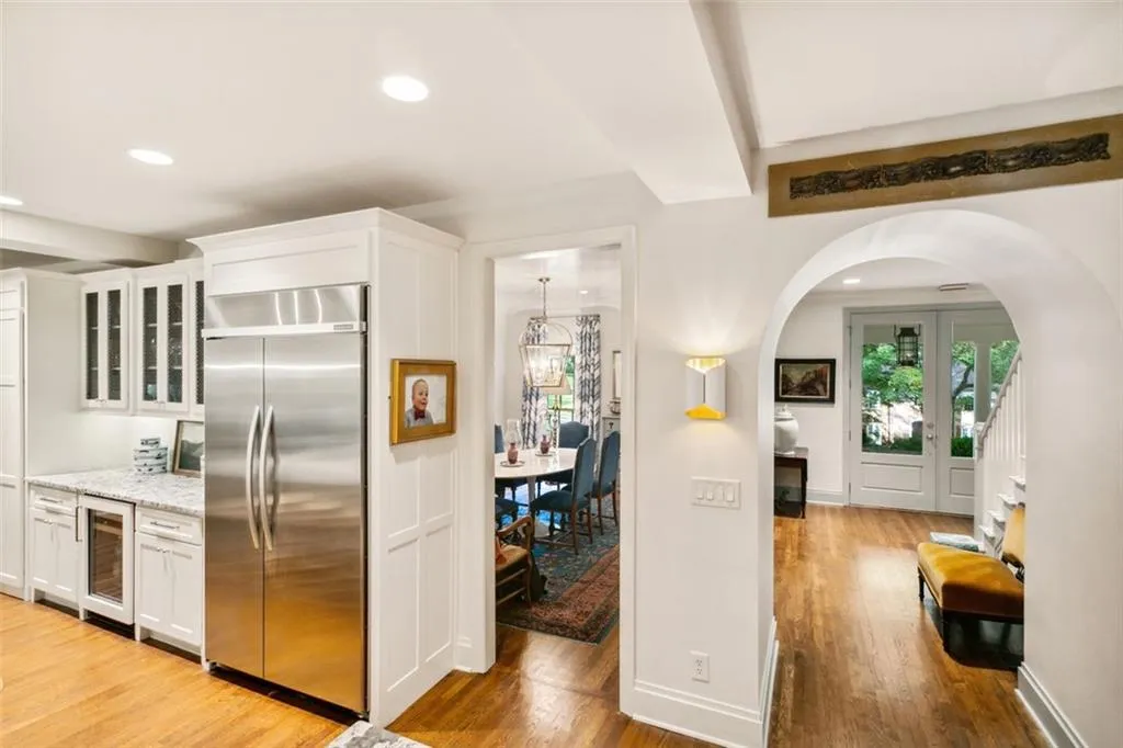 655 River Chase Point, Sandy Springs, Georgia 30328, 5 Bedrooms Bedrooms, ,4 BathroomsBathrooms,Residential,Sold,655 River Chase Point,7123466