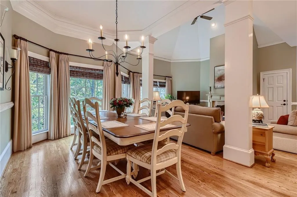 5555 Claire Rose Lane, Sandy Springs, Georgia 30327, 7 Bedrooms Bedrooms, ,6 BathroomsBathrooms,Residential,Sold,5555 Claire Rose Lane,6962531