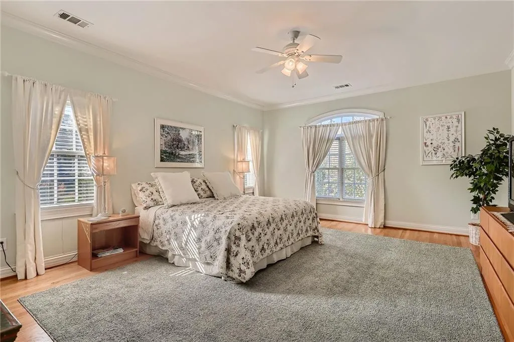 5555 Claire Rose Lane, Sandy Springs, Georgia 30327, 7 Bedrooms Bedrooms, ,6 BathroomsBathrooms,Residential,Sold,5555 Claire Rose Lane,6962531