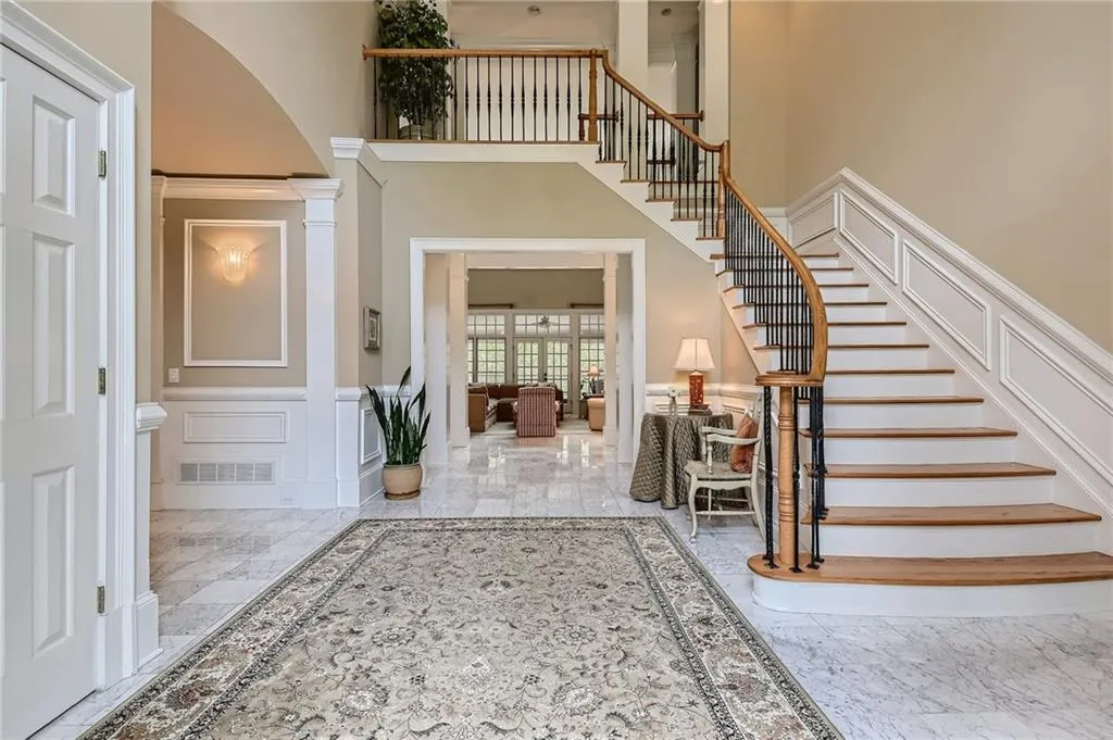 5555 Claire Rose Lane, Sandy Springs, Georgia 30327, 7 Bedrooms Bedrooms, ,6 BathroomsBathrooms,Residential,Sold,5555 Claire Rose Lane,6962531