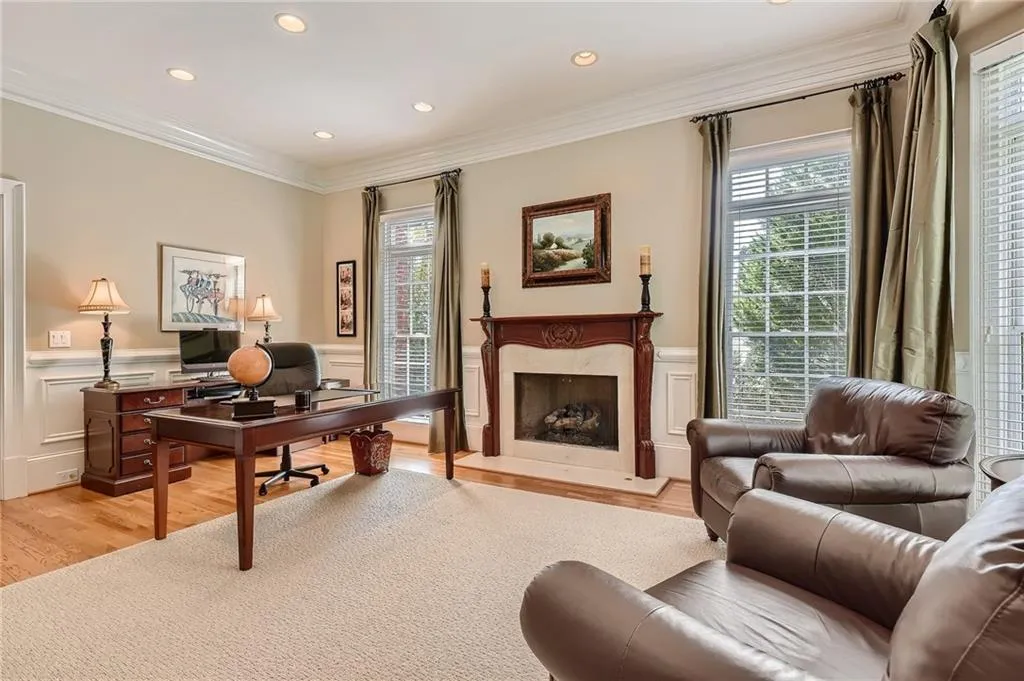 5555 Claire Rose Lane, Sandy Springs, Georgia 30327, 7 Bedrooms Bedrooms, ,6 BathroomsBathrooms,Residential,Sold,5555 Claire Rose Lane,6962531