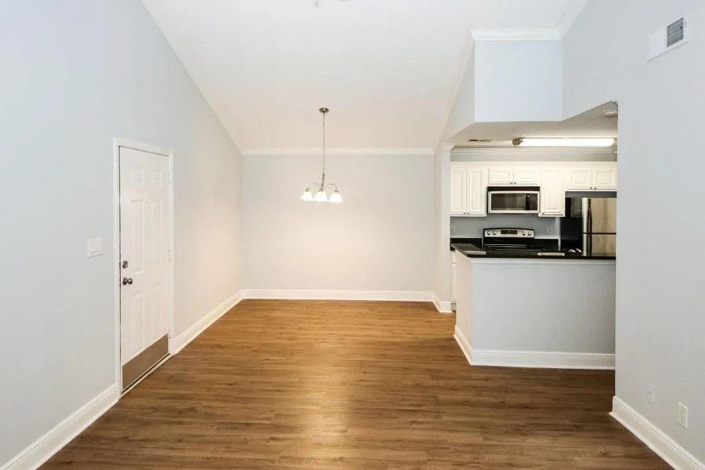 8302 Santa Fe Parkway, Sandy Springs, Georgia 30350, 3 Bedrooms Bedrooms, ,2 BathroomsBathrooms,Residential,Sold,8302 Santa Fe Parkway,6848227