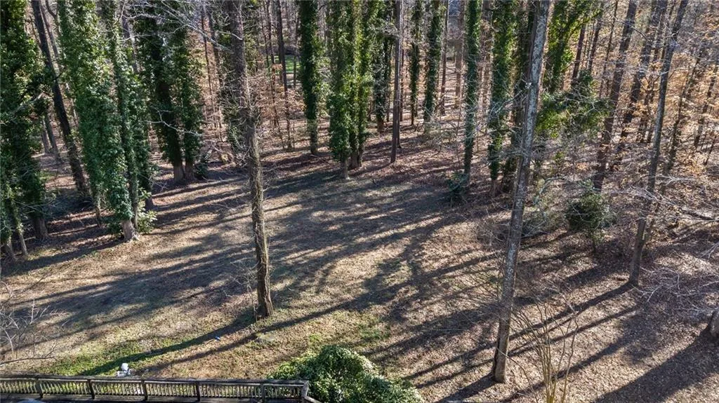 4055 Spalding Drive, Atlanta, Georgia 30350, 5 Bedrooms Bedrooms, ,3 BathroomsBathrooms,Residential,For Sale,4055 Spalding Drive,7723325