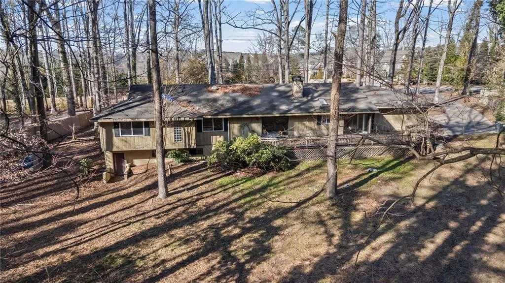 4055 Spalding Drive, Atlanta, Georgia 30350, 5 Bedrooms Bedrooms, ,3 BathroomsBathrooms,Residential,For Sale,4055 Spalding Drive,7723325