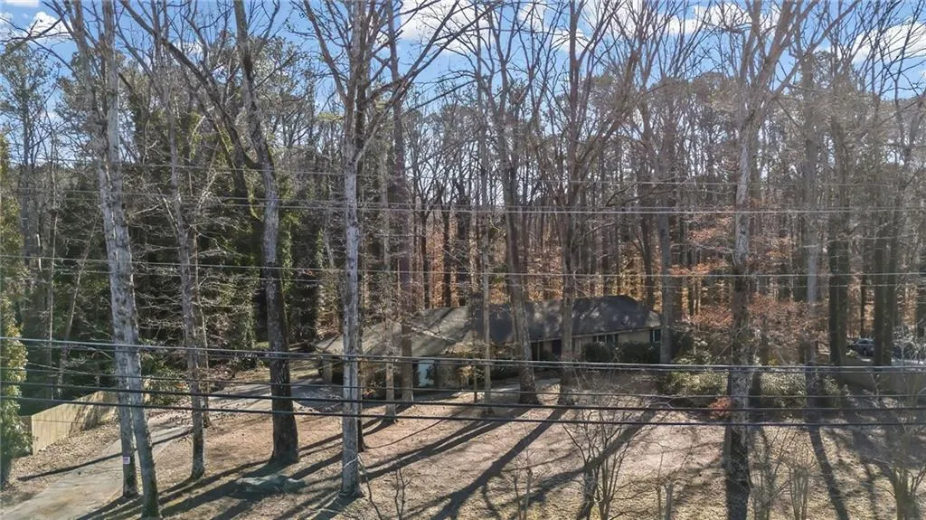 4055 Spalding Drive, Atlanta, Georgia 30350, 5 Bedrooms Bedrooms, ,3 BathroomsBathrooms,Residential,For Sale,4055 Spalding Drive,7723325