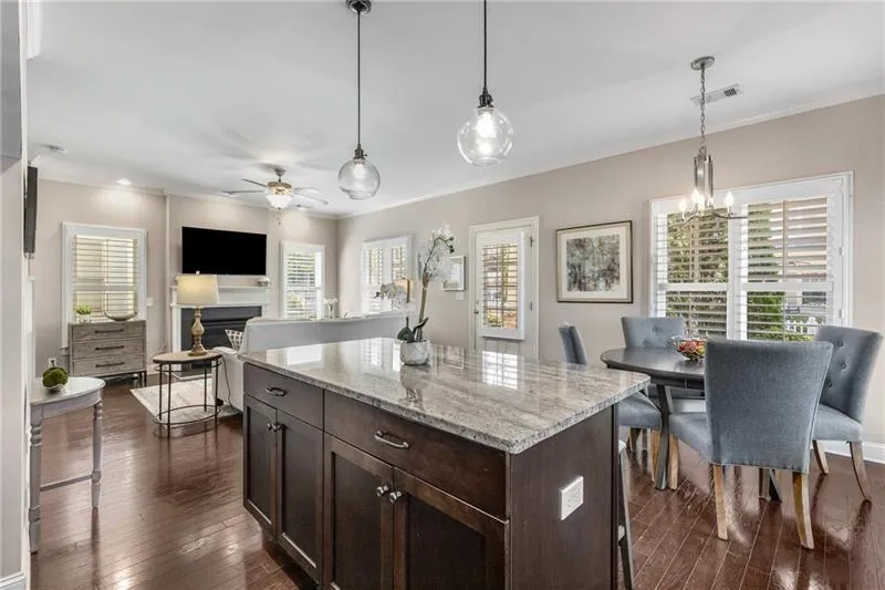 1370 Dupont Park Nw, Atlanta, Georgia 30318, 3 Bedrooms Bedrooms, ,2 BathroomsBathrooms,Residential,For Sale,1370 Dupont Park Nw,7604837