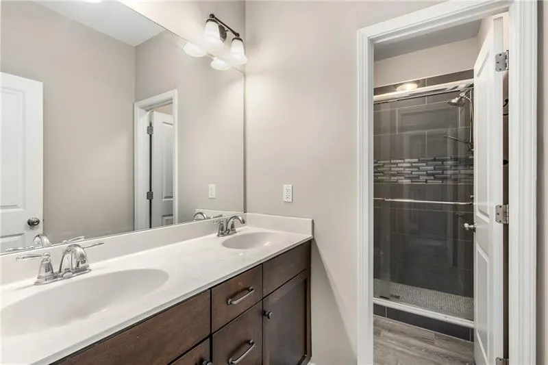 1370 Dupont Park Nw, Atlanta, Georgia 30318, 3 Bedrooms Bedrooms, ,2 BathroomsBathrooms,Residential,For Sale,1370 Dupont Park Nw,7604837