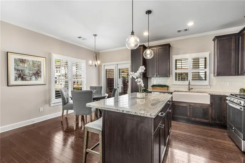 1370 Dupont Park Nw, Atlanta, Georgia 30318, 3 Bedrooms Bedrooms, ,2 BathroomsBathrooms,Residential,For Sale,1370 Dupont Park Nw,7604837