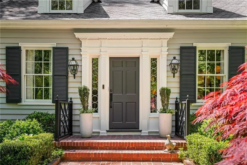 Entrance to property with covered porch