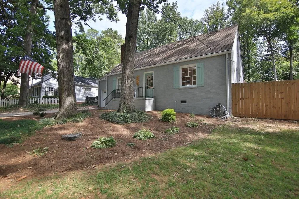 3299 Mathieson Drive Ne, Atlanta, Georgia 30305, 4 Bedrooms Bedrooms, ,2 BathroomsBathrooms,Residential,Sold,3299 Mathieson Drive Ne,5911247