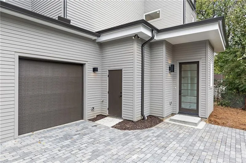 1186b Francis Street Nw, Atlanta, Georgia 30318, 3 Bedrooms Bedrooms, ,3 BathroomsBathrooms,Residential,For Sale,1186b Francis Street Nw,7588529