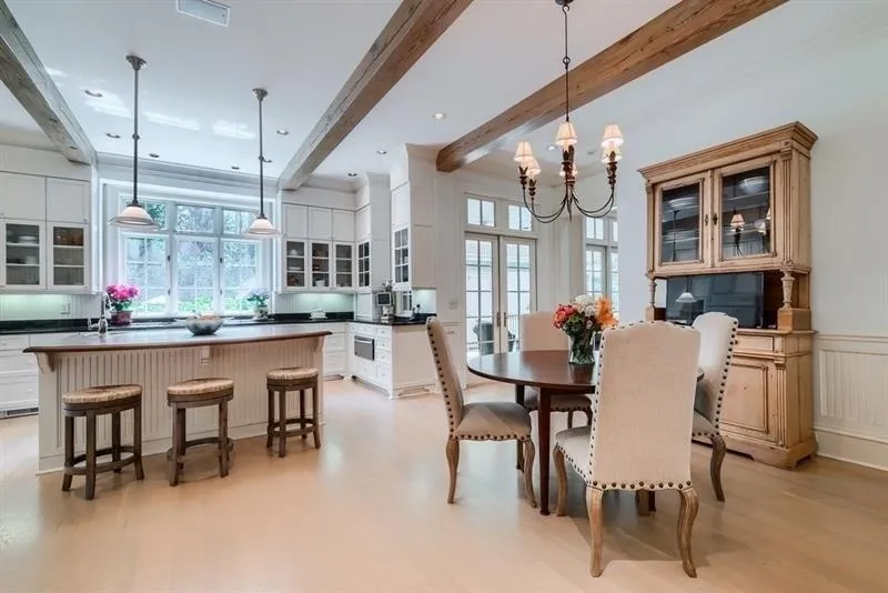 58 Finch Forest Trail, Atlanta, Georgia 30327, 7 Bedrooms Bedrooms, ,6 BathroomsBathrooms,Residential,Sold,58 Finch Forest Trail,6041758
