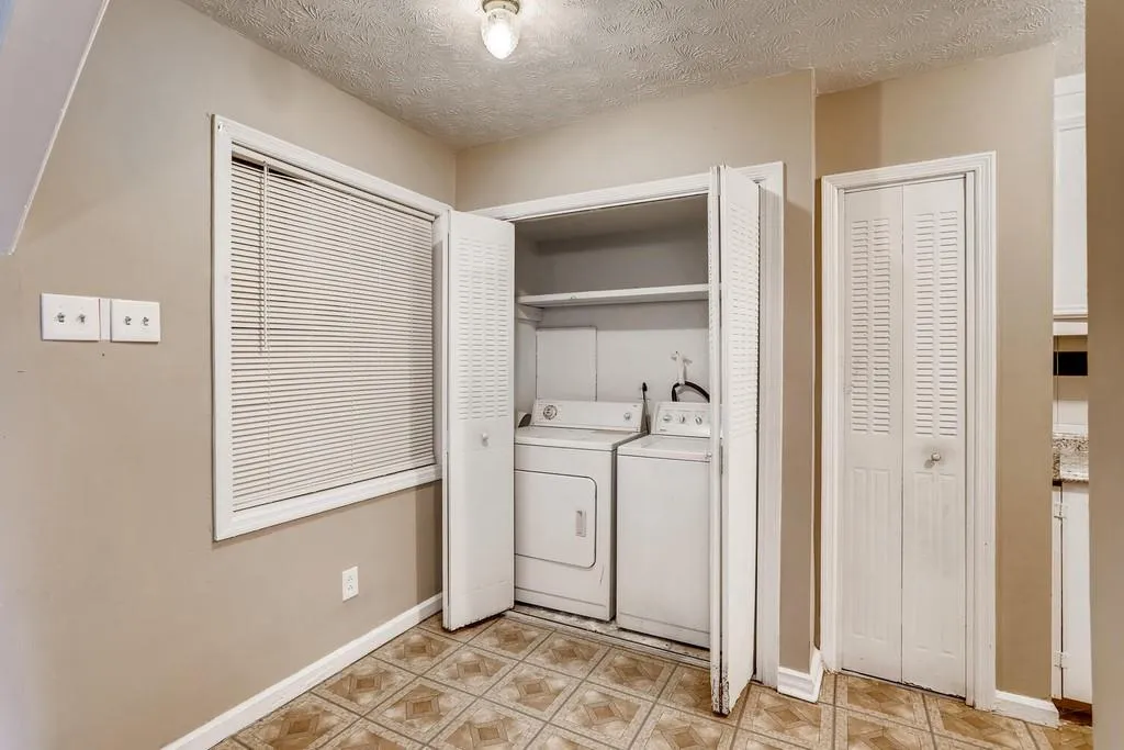 365 Winding River Drive Drive Unit B, Atlanta, Georgia 30350, 2 Bedrooms Bedrooms, ,2 BathroomsBathrooms,Residential,Sold,365 Winding River Drive Drive Unit B,6812151