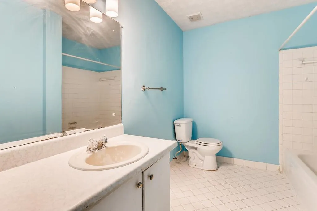 365 Winding River Drive Drive Unit B, Atlanta, Georgia 30350, 2 Bedrooms Bedrooms, ,2 BathroomsBathrooms,Residential,Sold,365 Winding River Drive Drive Unit B,6812151