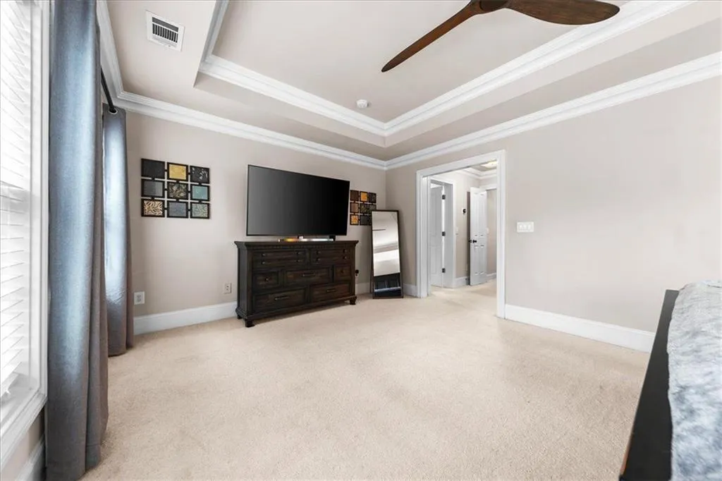 7750 Glisten Avenue, Atlanta, Georgia 30328, 3 Bedrooms Bedrooms, ,2 BathroomsBathrooms,Residential,Sold,7750 Glisten Avenue,7387142