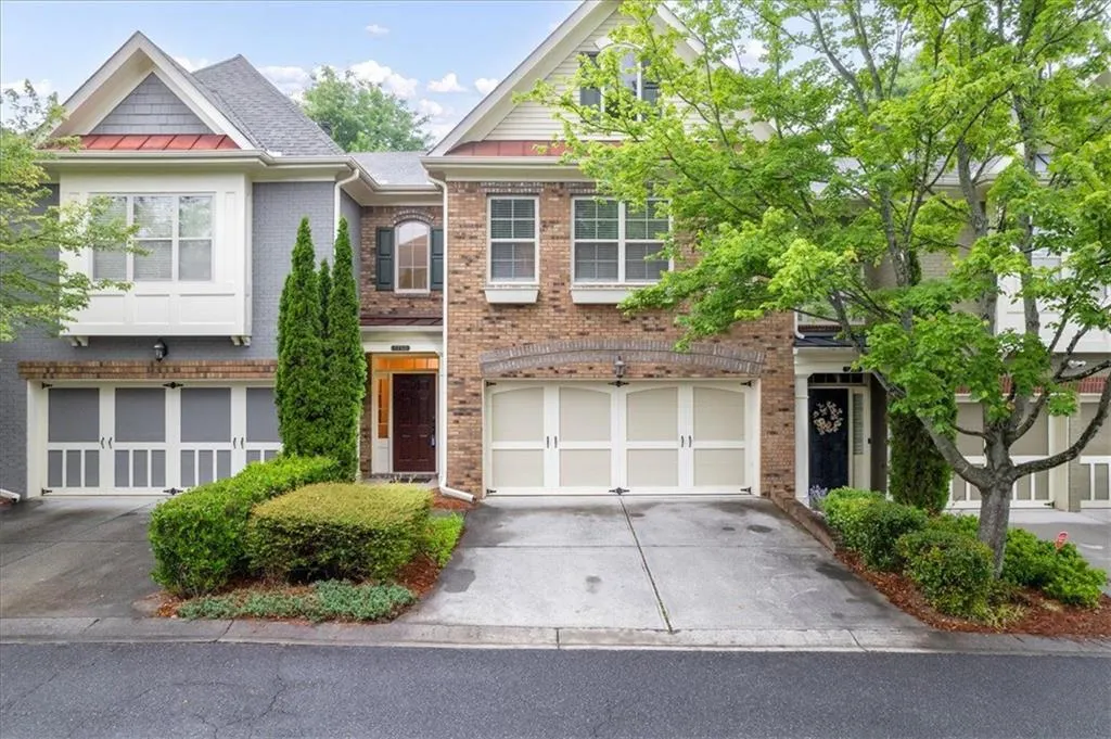 7750 Glisten Avenue, Atlanta, Georgia 30328, 3 Bedrooms Bedrooms, ,2 BathroomsBathrooms,Residential,Sold,7750 Glisten Avenue,7387142