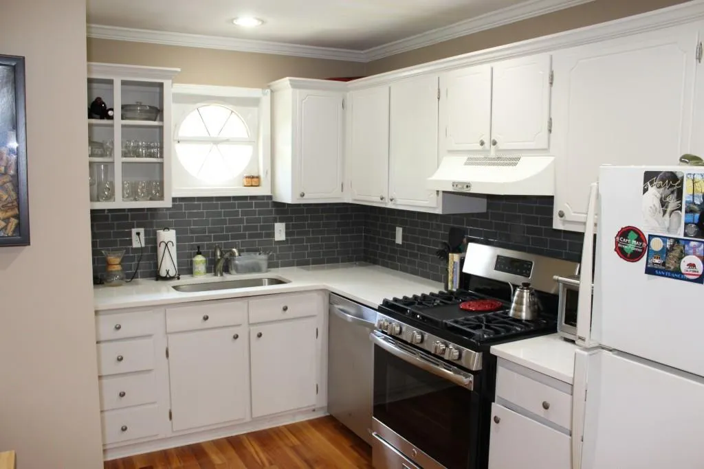5400 Roswell Road Unit H7, Atlanta, Georgia 30342, 2 Bedrooms Bedrooms, ,1 BathroomBathrooms,Residential,Sold,5400 Roswell Road Unit H7,5874751