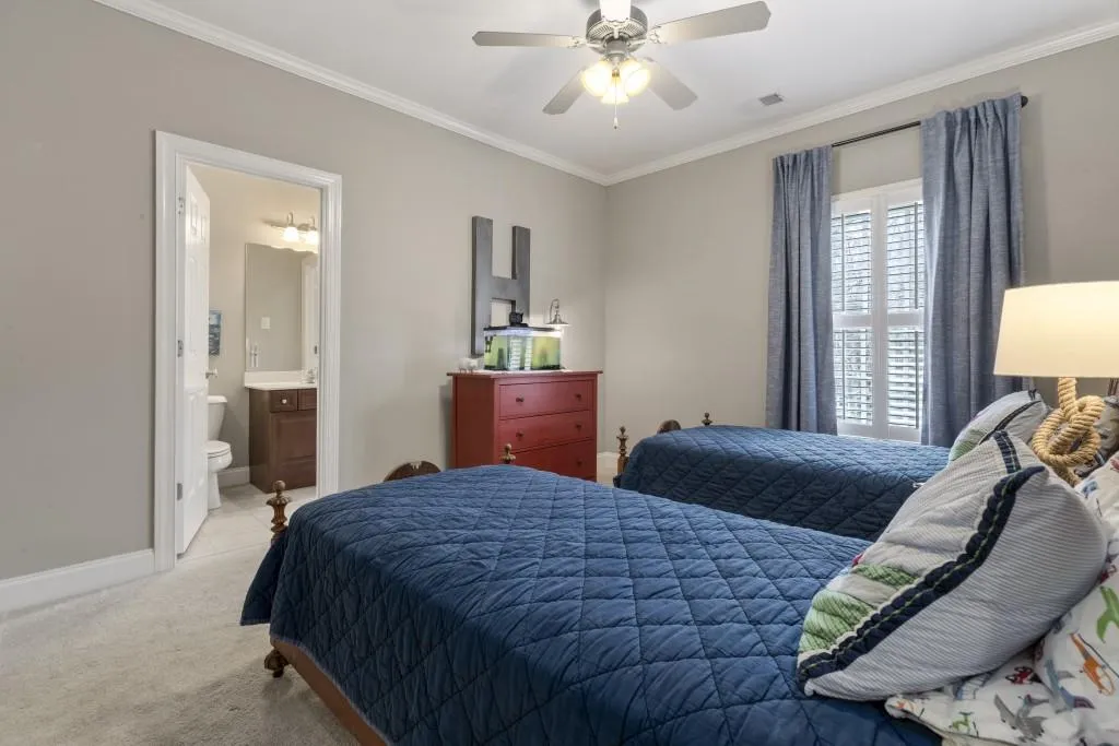 304 Forest Valley Court, Atlanta, Georgia 30342, 6 Bedrooms Bedrooms, ,5 BathroomsBathrooms,Residential,Sold,304 Forest Valley Court,6841974