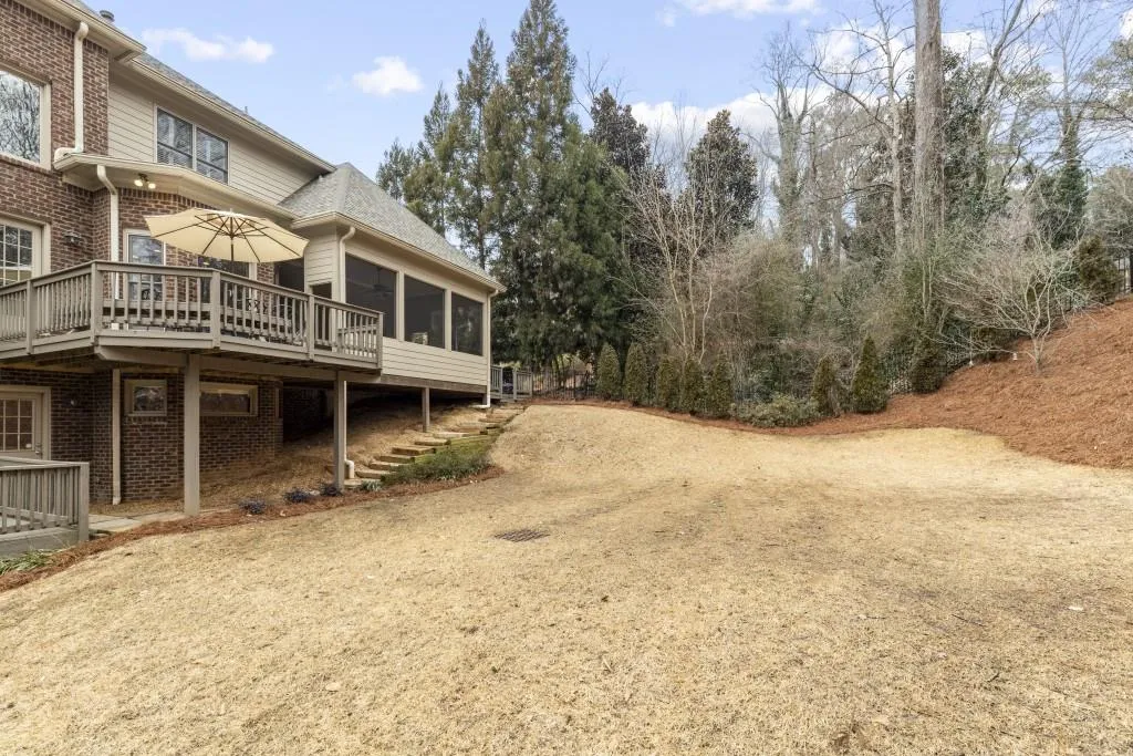 304 Forest Valley Court, Atlanta, Georgia 30342, 6 Bedrooms Bedrooms, ,5 BathroomsBathrooms,Residential,Sold,304 Forest Valley Court,6841974