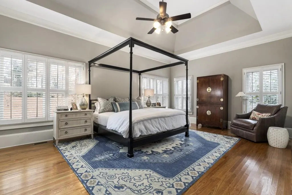 304 Forest Valley Court, Atlanta, Georgia 30342, 6 Bedrooms Bedrooms, ,5 BathroomsBathrooms,Residential,Sold,304 Forest Valley Court,6841974