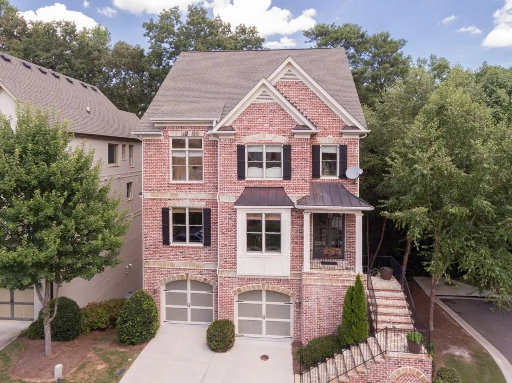 7969 Magnolia Square, Sandy Springs, Georgia 30350, 4 Bedrooms Bedrooms, ,3 BathroomsBathrooms,Residential,Sold,7969 Magnolia Square,5736244