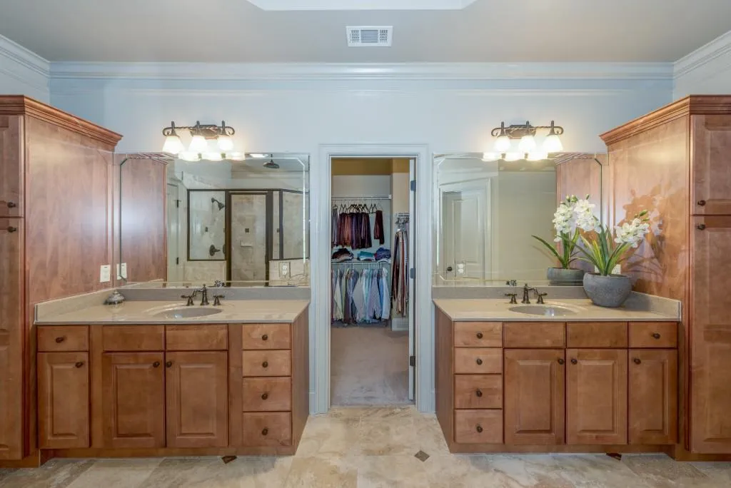 7969 Magnolia Square, Sandy Springs, Georgia 30350, 4 Bedrooms Bedrooms, ,3 BathroomsBathrooms,Residential,Sold,7969 Magnolia Square,5736244