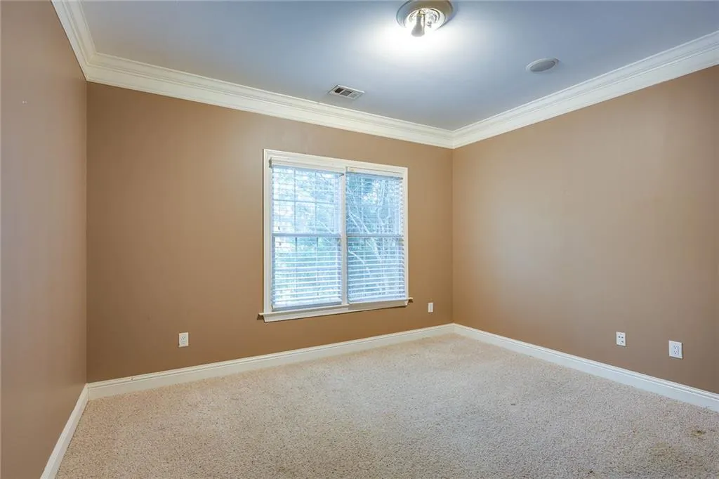 198 Meeting Lane, Sandy Springs, Georgia 30342, 3 Bedrooms Bedrooms, ,3 BathroomsBathrooms,Residential,Sold,198 Meeting Lane,7031967