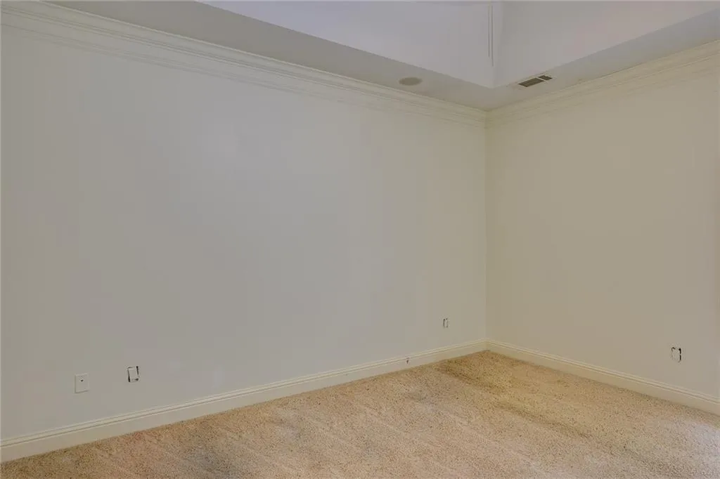 198 Meeting Lane, Sandy Springs, Georgia 30342, 3 Bedrooms Bedrooms, ,3 BathroomsBathrooms,Residential,Sold,198 Meeting Lane,7031967