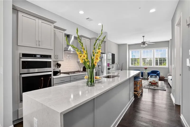 6607 Sterling Drive, Sandy Springs, Georgia 30328, 2 Bedrooms Bedrooms, ,2 BathroomsBathrooms,Residential,For Sale,6607 Sterling Drive,7666896