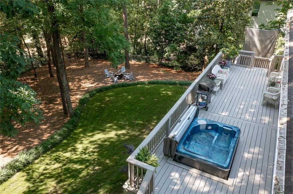 6585 Bridgewood Valley Road, Atlanta, Georgia 30328, 5 Bedrooms Bedrooms, ,3 BathroomsBathrooms,Residential,Sold,6585 Bridgewood Valley Road,7052530
