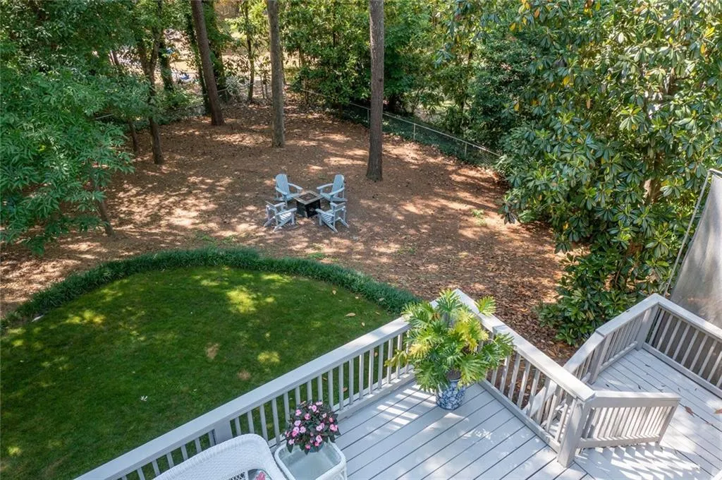 6585 Bridgewood Valley Road, Atlanta, Georgia 30328, 5 Bedrooms Bedrooms, ,3 BathroomsBathrooms,Residential,Sold,6585 Bridgewood Valley Road,7052530