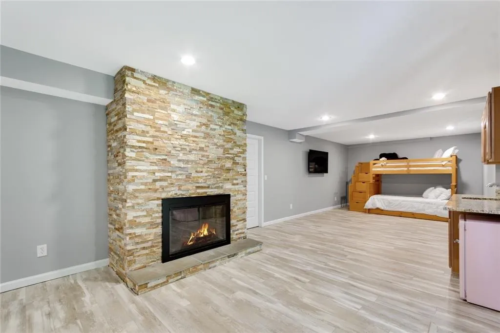 6585 Bridgewood Valley Road, Atlanta, Georgia 30328, 5 Bedrooms Bedrooms, ,3 BathroomsBathrooms,Residential,Sold,6585 Bridgewood Valley Road,7052530