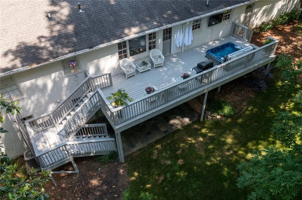 6585 Bridgewood Valley Road, Atlanta, Georgia 30328, 5 Bedrooms Bedrooms, ,3 BathroomsBathrooms,Residential,Sold,6585 Bridgewood Valley Road,7052530
