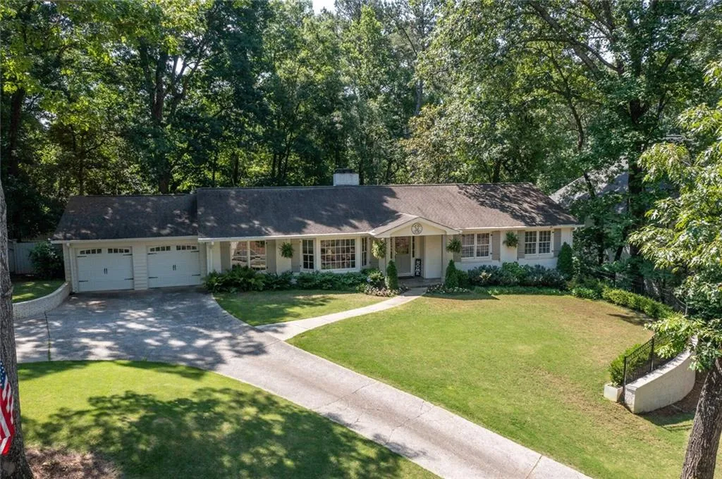 6585 Bridgewood Valley Road, Atlanta, Georgia 30328, 5 Bedrooms Bedrooms, ,3 BathroomsBathrooms,Residential,Sold,6585 Bridgewood Valley Road,7052530
