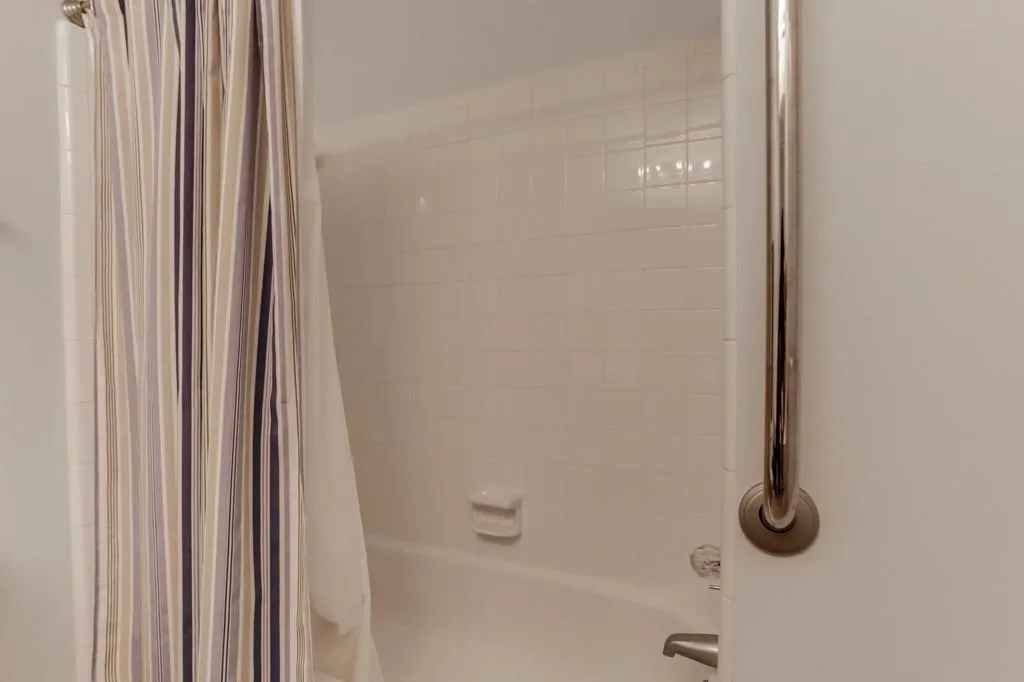 8 Westfair Court Unit 8, Atlanta, Georgia 30328, 4 Bedrooms Bedrooms, ,2 BathroomsBathrooms,Residential,Sold,8 Westfair Court Unit 8,5972495