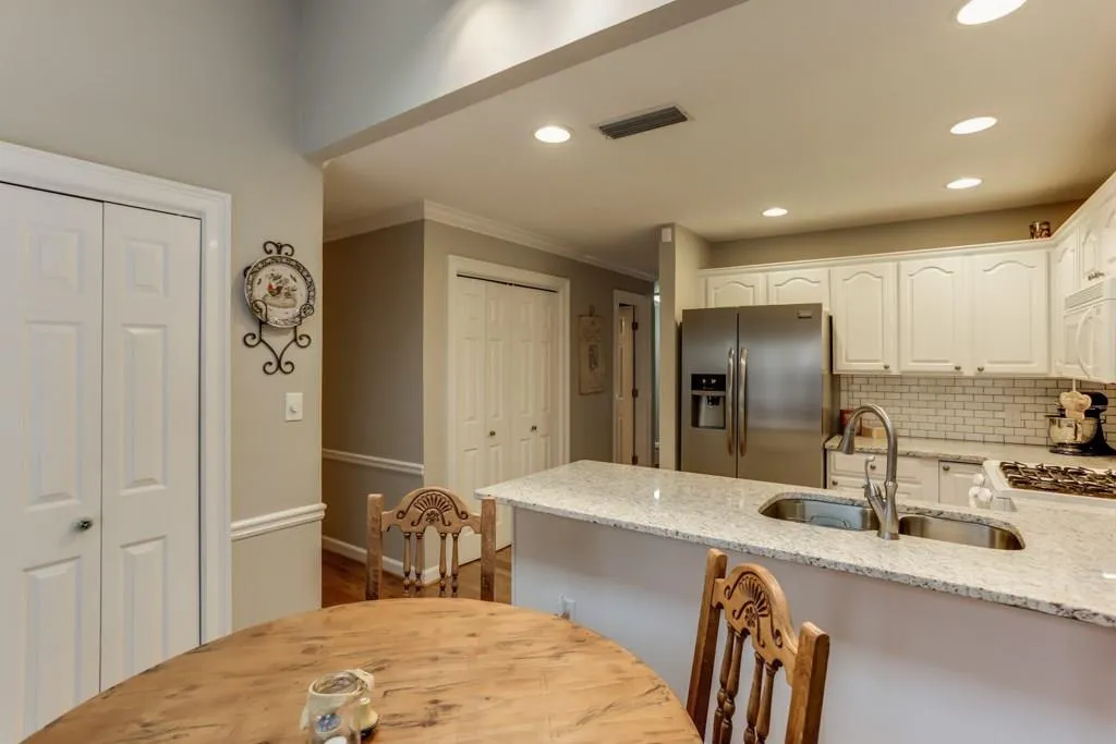 8 Westfair Court Unit 8, Atlanta, Georgia 30328, 4 Bedrooms Bedrooms, ,2 BathroomsBathrooms,Residential,Sold,8 Westfair Court Unit 8,5972495