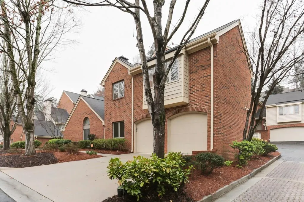 8 Westfair Court Unit 8, Atlanta, Georgia 30328, 4 Bedrooms Bedrooms, ,2 BathroomsBathrooms,Residential,Sold,8 Westfair Court Unit 8,5972495