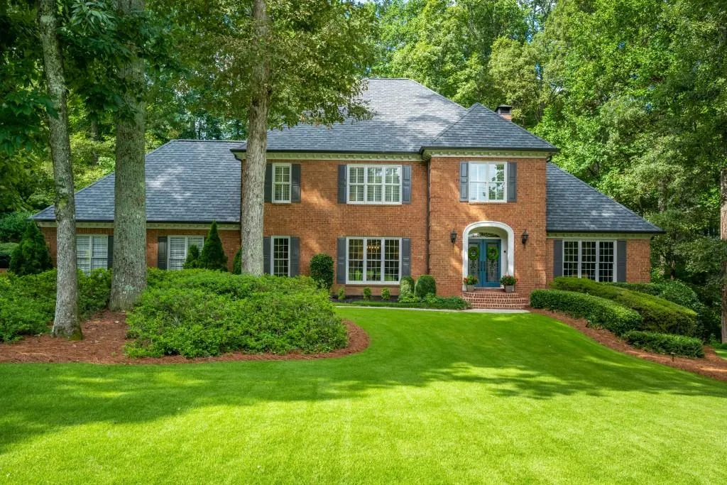 595 Bittersweet Trail, Sandy Springs, Georgia 30350, 5 Bedrooms Bedrooms, ,4 BathroomsBathrooms,Residential,Sold,595 Bittersweet Trail,7108148