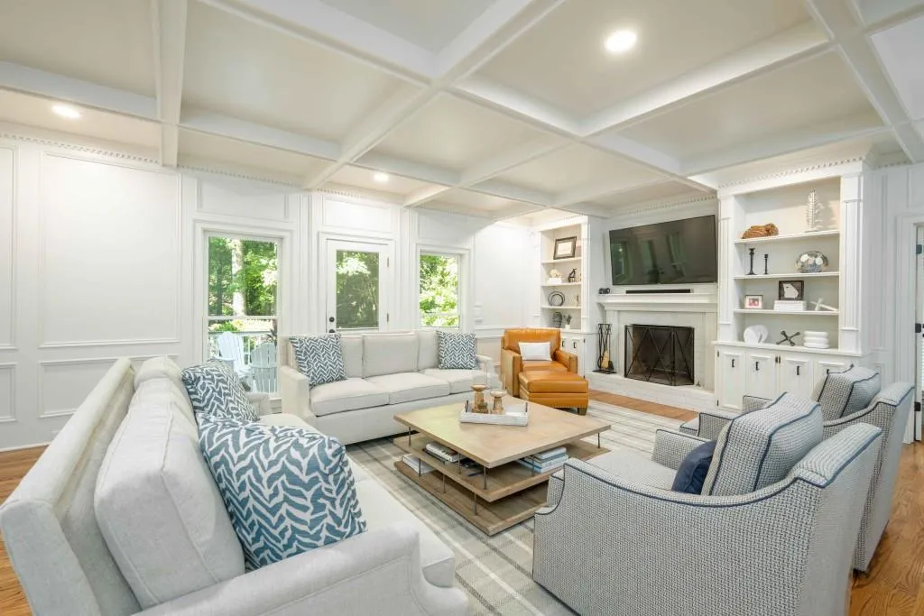 595 Bittersweet Trail, Sandy Springs, Georgia 30350, 5 Bedrooms Bedrooms, ,4 BathroomsBathrooms,Residential,Sold,595 Bittersweet Trail,7108148