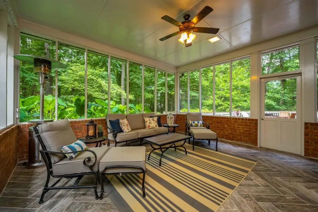 595 Bittersweet Trail, Sandy Springs, Georgia 30350, 5 Bedrooms Bedrooms, ,4 BathroomsBathrooms,Residential,Sold,595 Bittersweet Trail,7108148