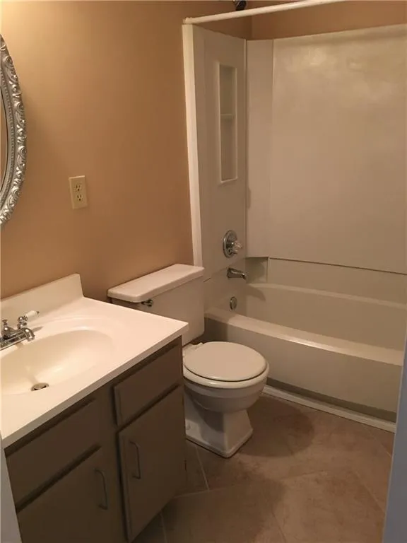 8816 Long Beach Circle Unit 8816, Atlanta, Georgia 30350, 2 Bedrooms Bedrooms, ,2 BathroomsBathrooms,Residential,Sold,8816 Long Beach Circle Unit 8816,5778152