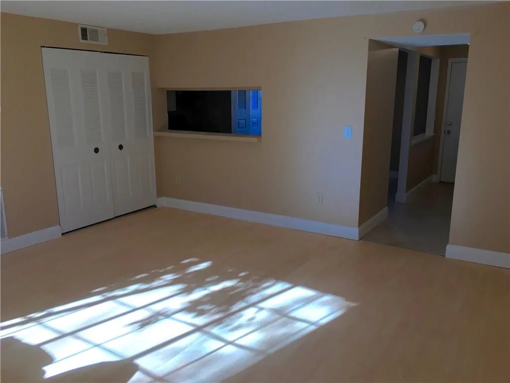8816 Long Beach Circle Unit 8816, Atlanta, Georgia 30350, 2 Bedrooms Bedrooms, ,2 BathroomsBathrooms,Residential,Sold,8816 Long Beach Circle Unit 8816,5778152
