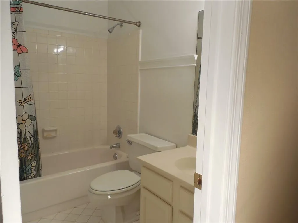 904 Brandywine Circle Unit 904, Sandy Springs, Georgia 30350, 3 Bedrooms Bedrooms, ,2 BathroomsBathrooms,Residential,Sold,904 Brandywine Circle Unit 904,5666247